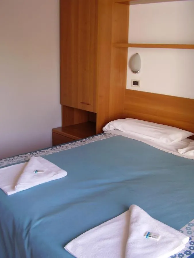 Hotel La Romantica Manerba del Garda Italy